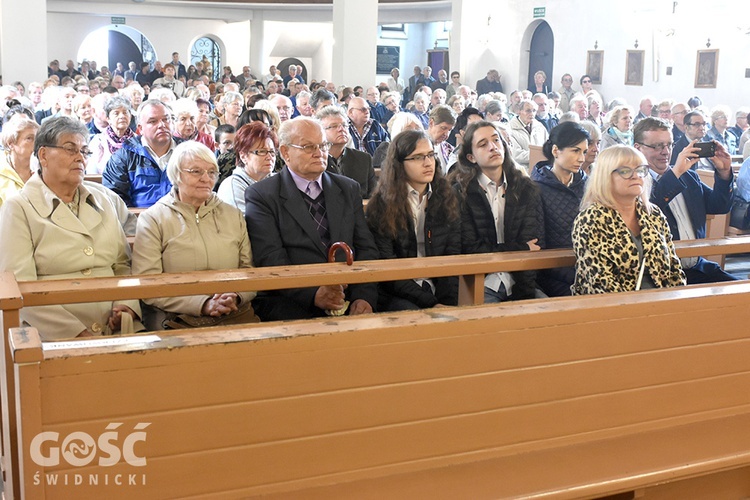 Poświęcenie i odsłonięcie pamiątkowej tablicy i otwarcie placu ks. Alojzego Schmidta