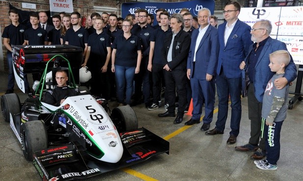 Bolid studentów z Białegostoku