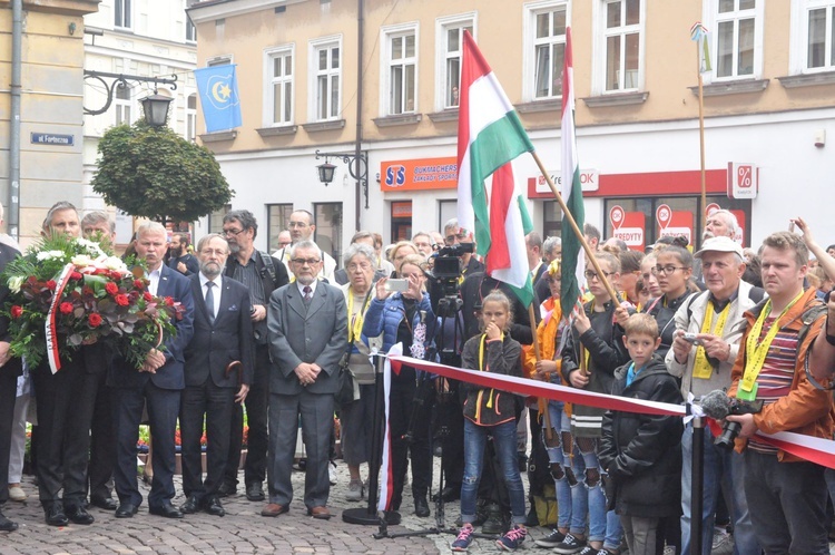 Narodowa pielgrzymka Węgrów