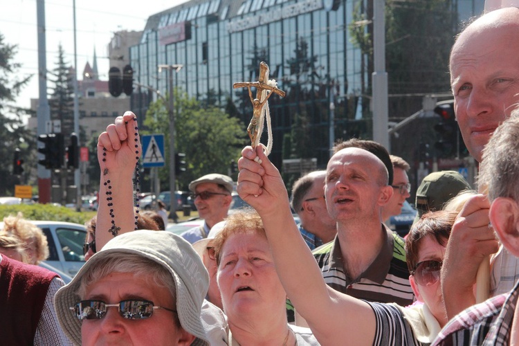 Protest przeciwko Modelowi na rzecz Równego Traktowania