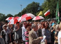 Protest przeciwko Modelowi na rzecz Równego Traktowania