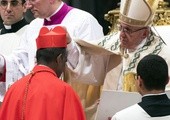 Kard. Tsarahazana: kraje Zatoki Perskiej islamizują Madagaskar
