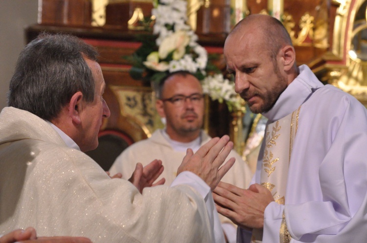 Święcenia kapłańskie w Przecławiu