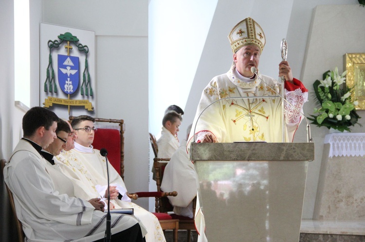 Dedykacja kościoła w Zaczarniu