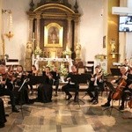 Koncert muzyki w Ożarowie 