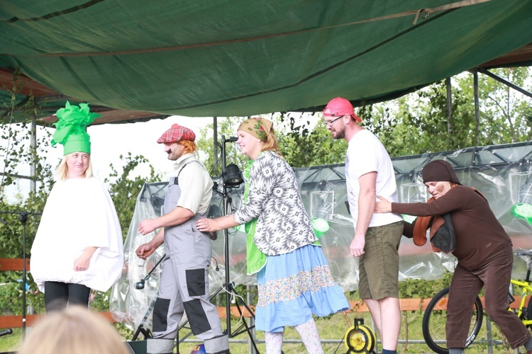 Festyn w Czarnym Potoku