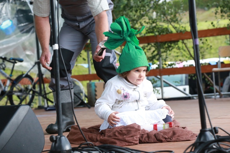 Festyn w Czarnym Potoku