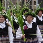 Łotwa śpiewa i tańczy