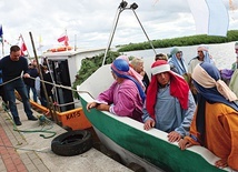 Rolę apostołów odegrali nie tylko miejscowi,  ale i turyści. 