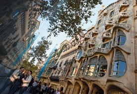 Casa Batlló, kamienica w Barcelonie zaprojektowana przez Gaudíego.