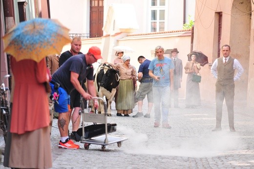 Zdjecia do serialu "Drogi wolności"