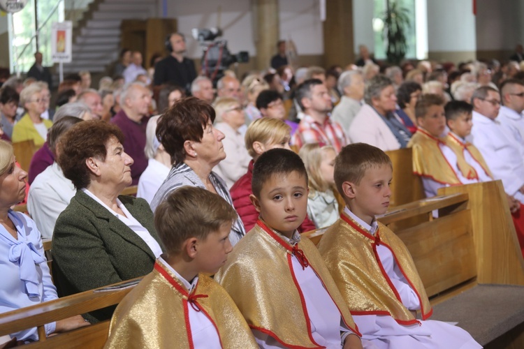 80. rocznica pobytu relikwii św. Andrzeja Boboli w Czechowicach-Dziedzicach - Msza św. z bp. Romanem Pindlem