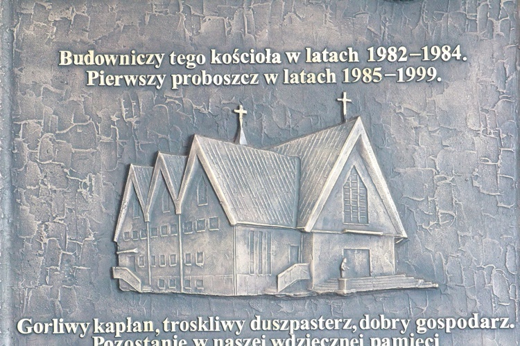 Przybysławice - tablica ks. Michała Dziedzica