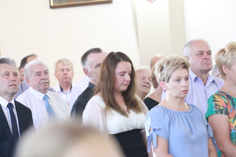 Przybysławice - tablica ks. Michała Dziedzica