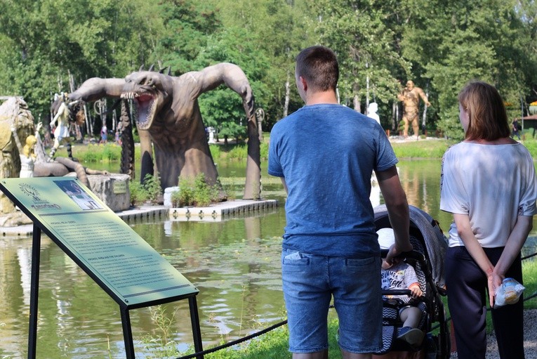 Wakacje w krainie dinozaurów