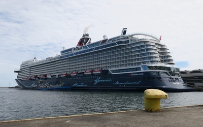 Statek "Mein Schiff 1" w gdyńskim porcie