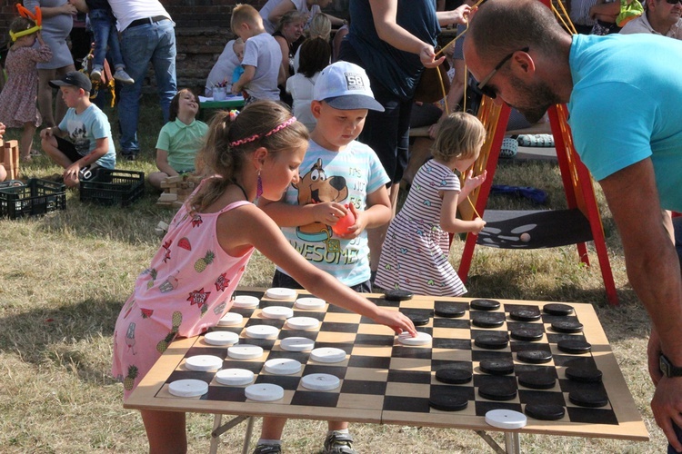 VII Historyczny Jarmark Parafialny w Głębowicach