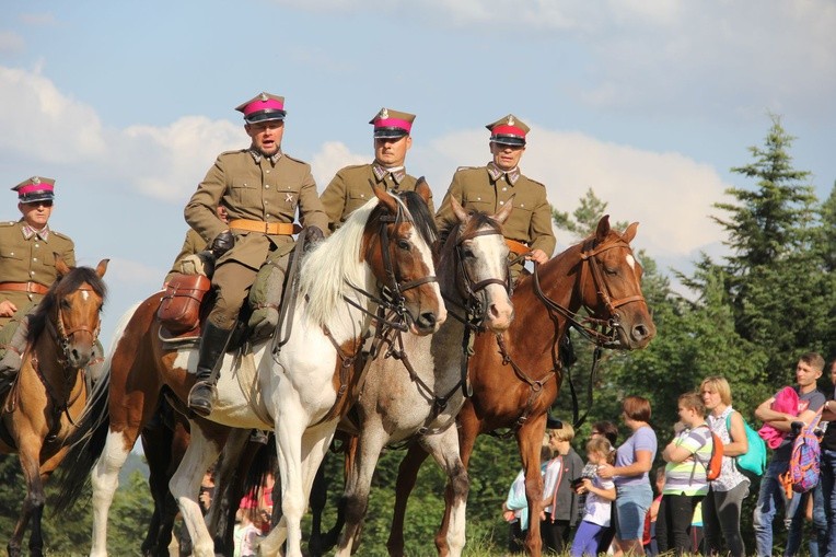 Uroczystości patriotyczne na Korabie