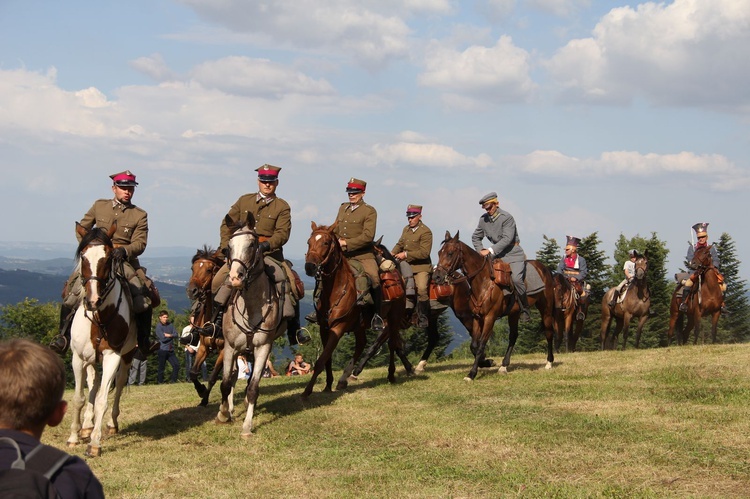 Uroczystości patriotyczne na Korabie