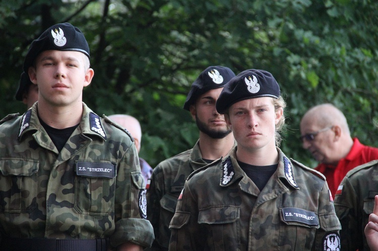 Uroczystości patriotyczne na Korabie