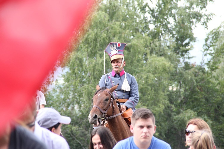 Uroczystości patriotyczne na Korabie