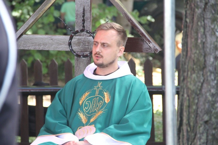 Uroczystości patriotyczne na Korabie