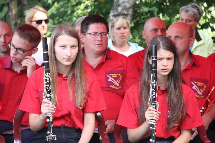 Uroczystości patriotyczne na Korabie