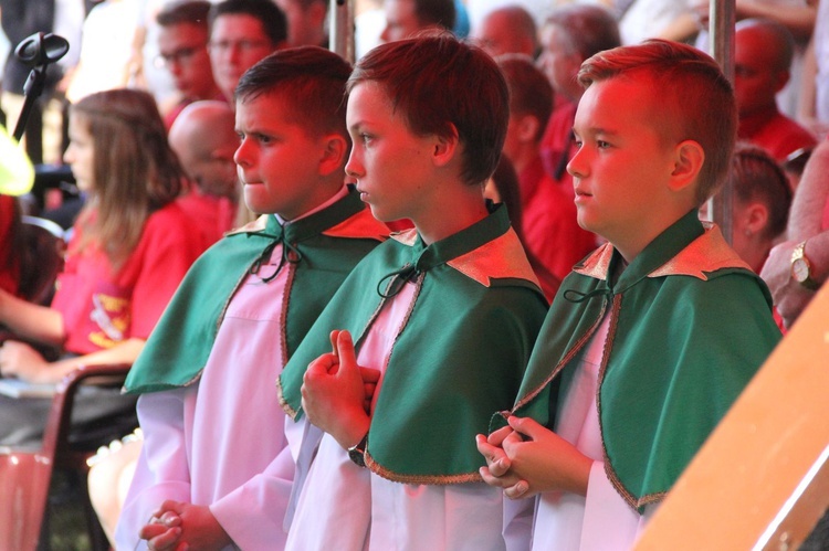 Uroczystości patriotyczne na Korabie