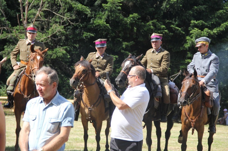 Uroczystości patriotyczne na Korabie