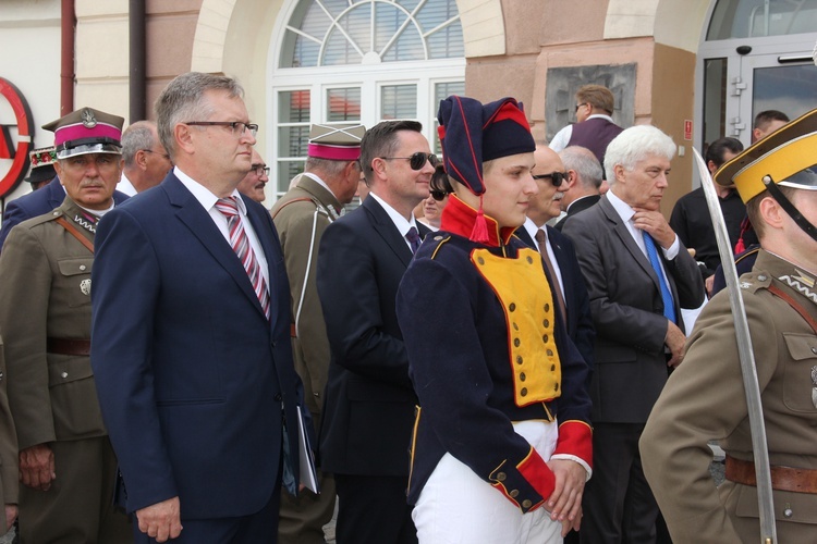 Odsłonięcie pomnika Jana Kozietulskiego w Skierniewicach