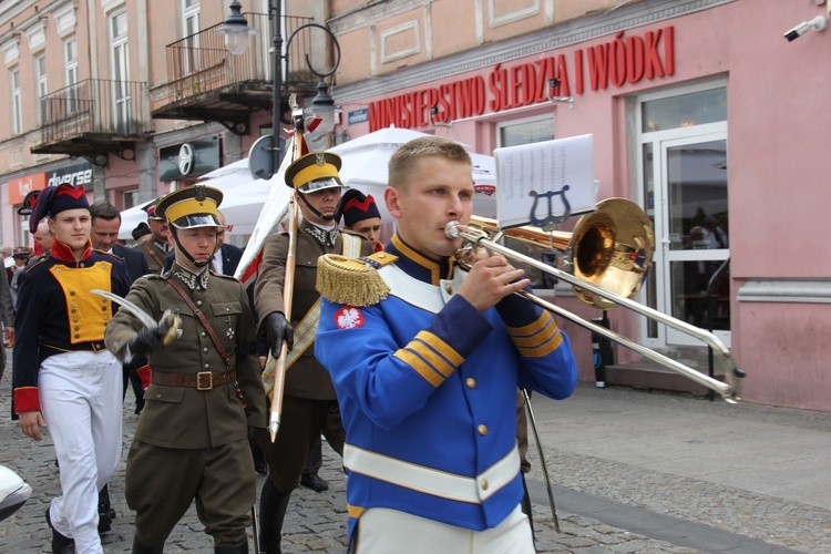 Odsłonięcie pomnika Jana Kozietulskiego w Skierniewicach