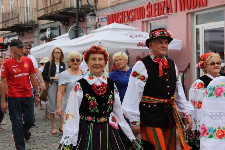 Odsłonięcie pomnika Jana Kozietulskiego w Skierniewicach