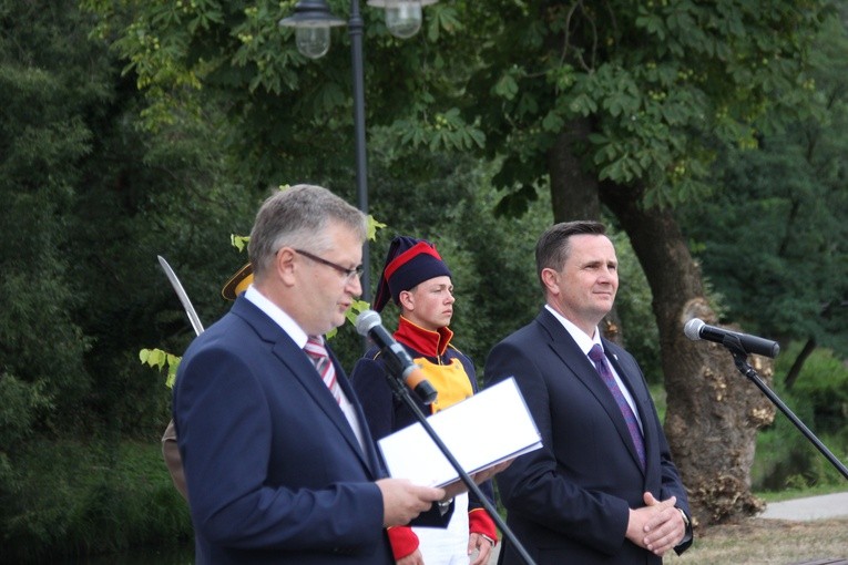 Odsłonięcie pomnika Jana Kozietulskiego w Skierniewicach