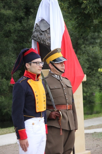 Odsłonięcie pomnika Jana Kozietulskiego w Skierniewicach