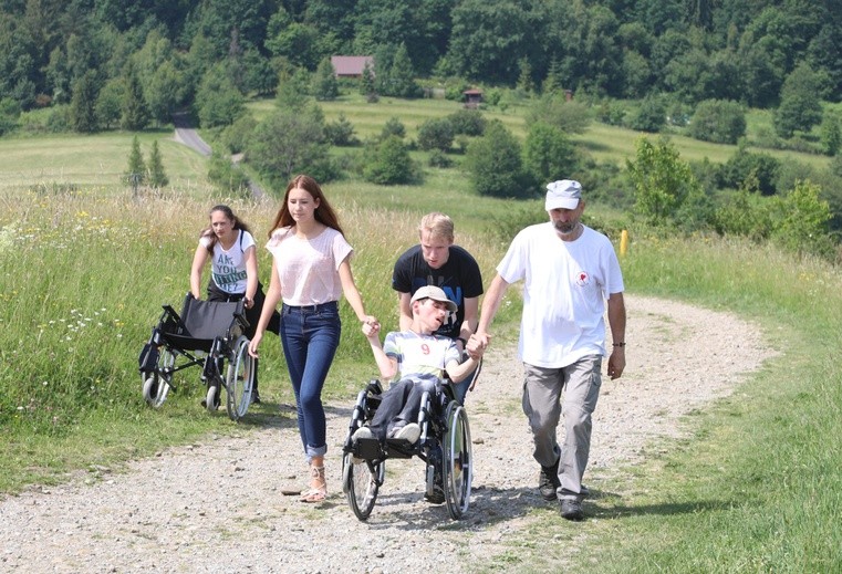 Integracyjny rajd "Dzieci Serc" na Matyskę - 2018