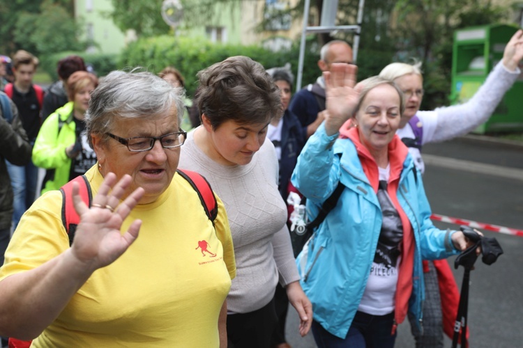 Pielgrzymka "Ogień Lolek" z Bielska-Białej na Matyskę - 2018