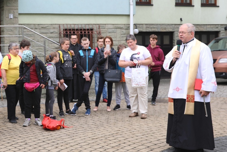 Pielgrzymka "Ogień Lolek" z Bielska-Białej na Matyskę - 2018