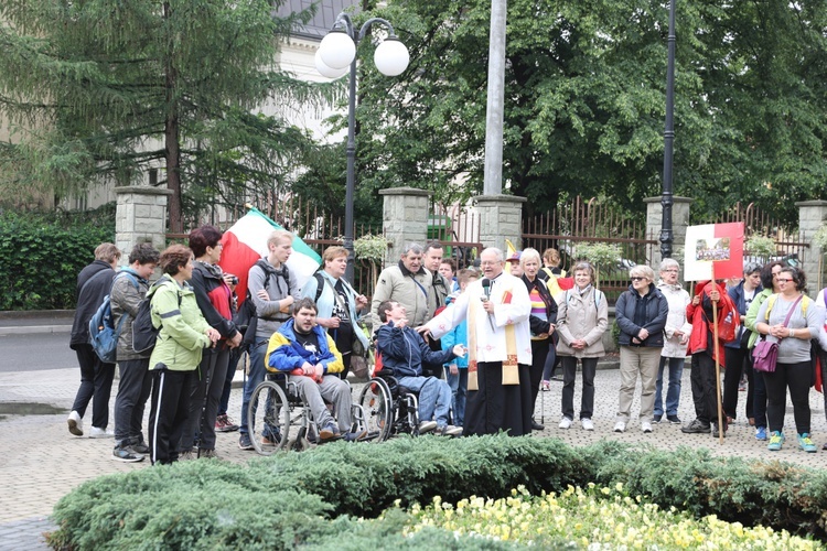 Pielgrzymka "Ogień Lolek" z Bielska-Białej na Matyskę - 2018