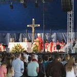 Bp Piotr Greger na Festiwalu Życia w Kokotku