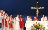 Bp Piotr Greger na Festiwalu Życia w Kokotku
