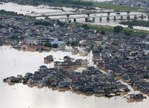 Rośnie liczba ofiar śmiertelnych powodzi i osunięć ziemi