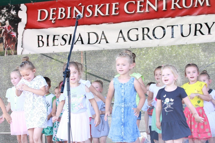 Biesiada agroturystyczna w Porąbce Uszewskiej