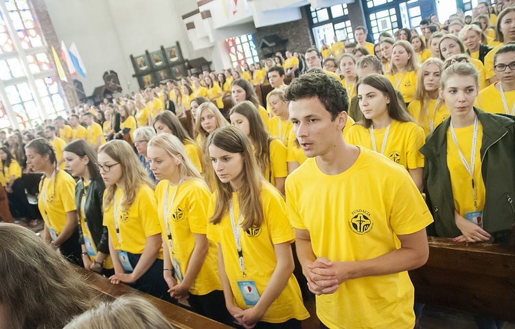 Inauguracja obozu stypendystów FDNT