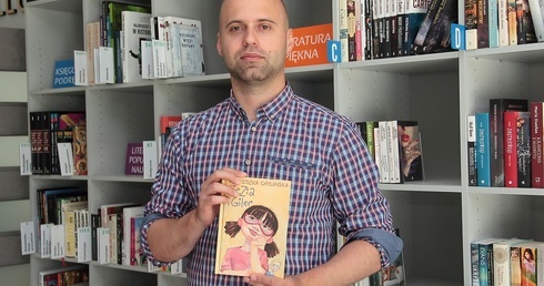 Ubierz się w książkę