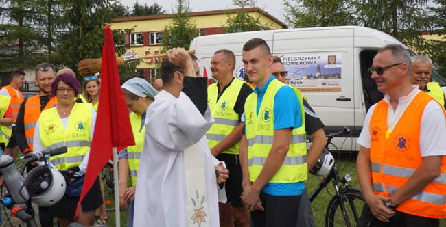 AK rowerami na Jasną Górę