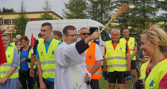 AK rowerami na Jasną Górę