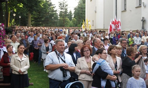Rychwałd: lipcowe czuwanie