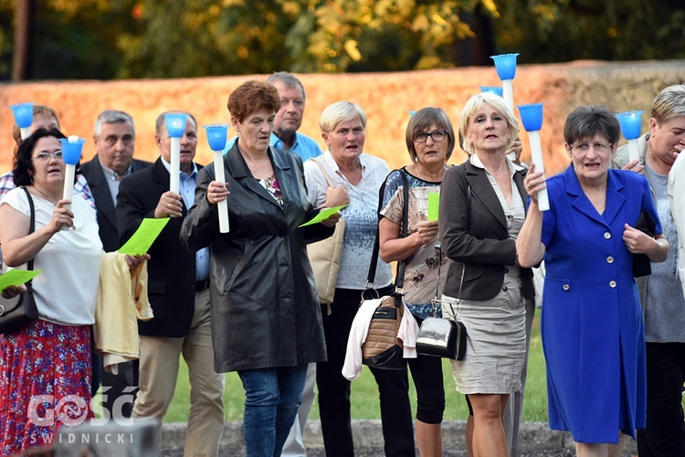 Poświęcenie nowej korony dla Matki Bożej w Grodziszczu