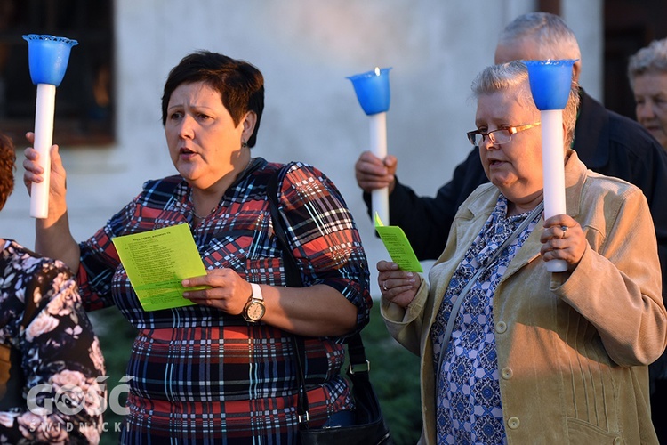 Poświęcenie nowej korony dla Matki Bożej w Grodziszczu