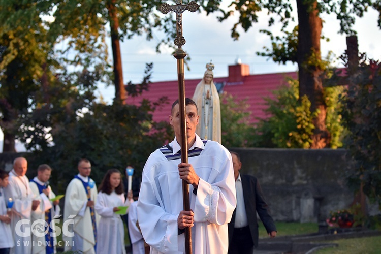 Poświęcenie nowej korony dla Matki Bożej w Grodziszczu